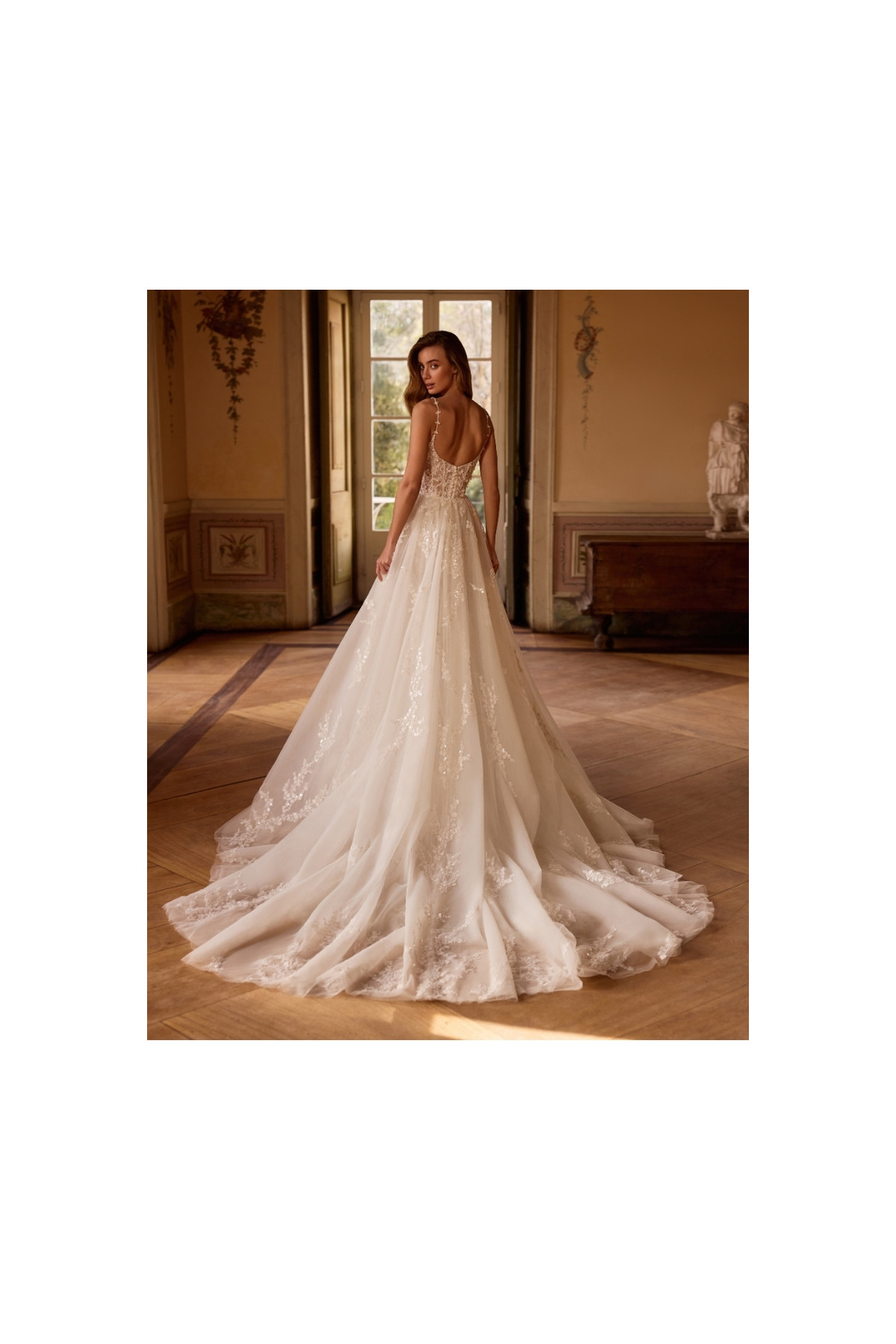 dorian abito da sposa avorio in mikado linea ad a alberto palatchi