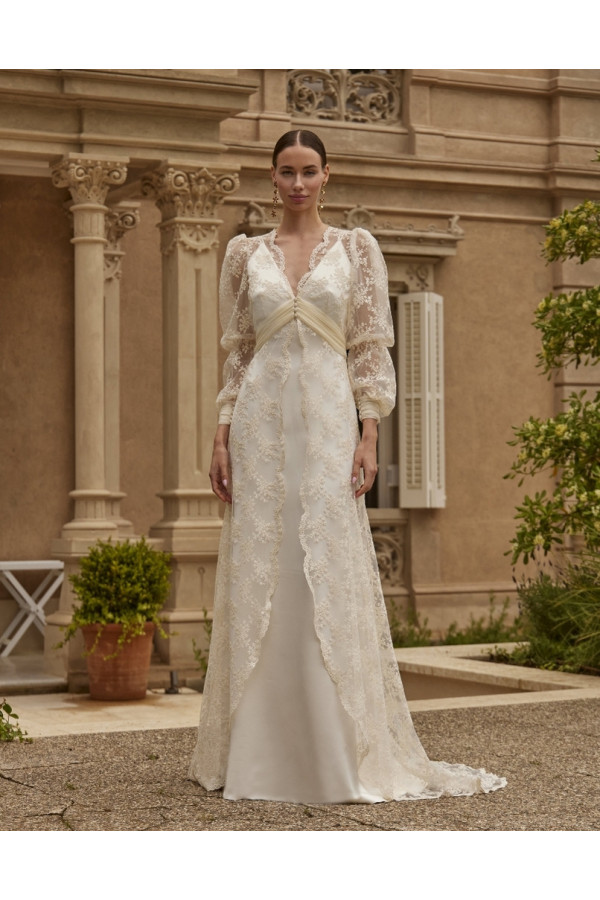 Helen abito da sposa avorio di satine e pizzo a sirena di Novia D'art