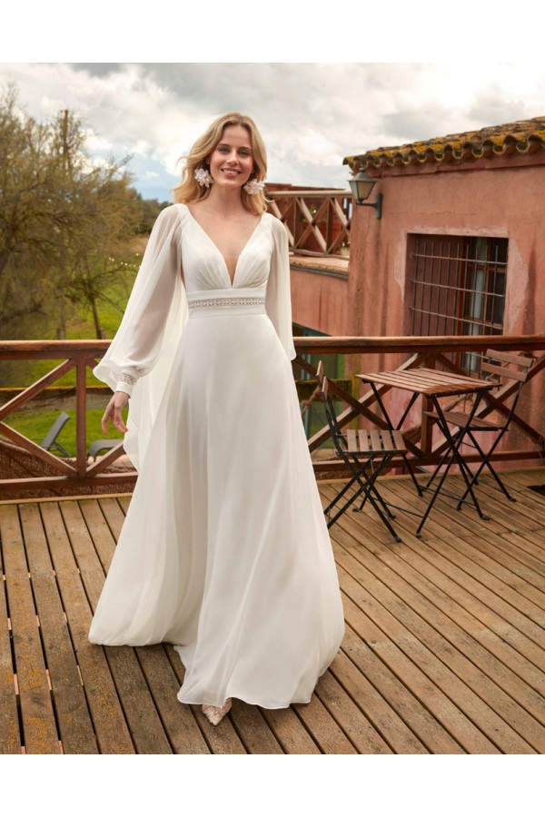 Abito da sposa avorio in chiffon Naiara di Fara Sposa