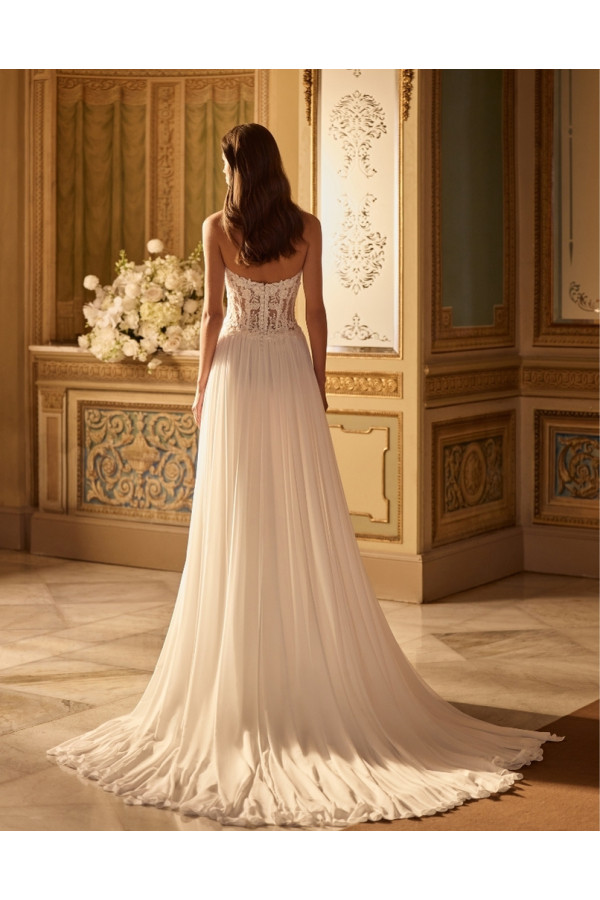 antea abito da sposa avorio in pizzo scivolato e sexy alberto palatchi