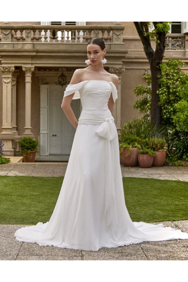 Kaila abito da sposa avorio in chiffon scivolato di Novia D'art