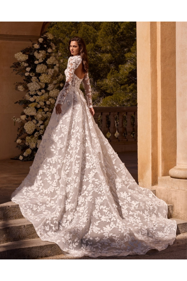Gaia Abito da sposa a sirena avorio in crep di Alberto Palatchi