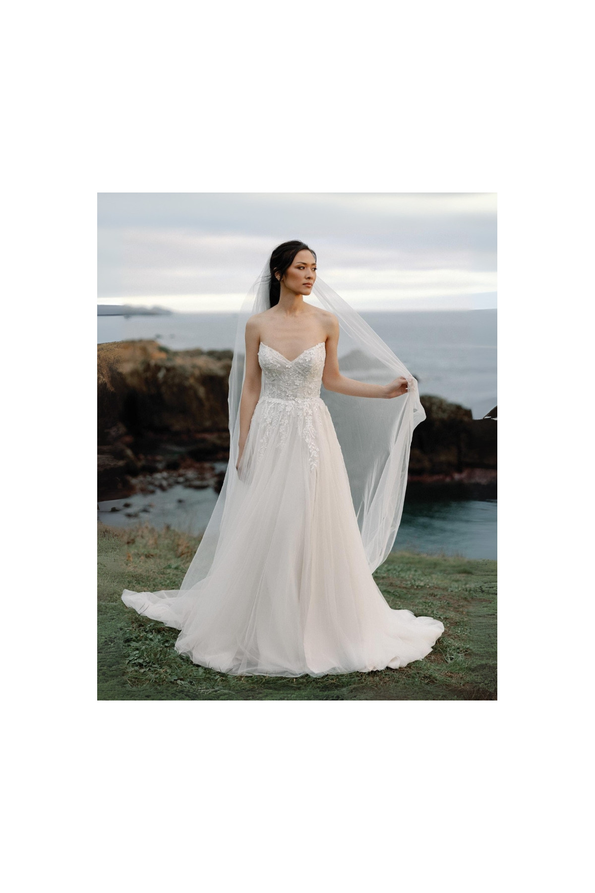 abito da sposa Kendall, avorio, a sirena, di Justin Alexander