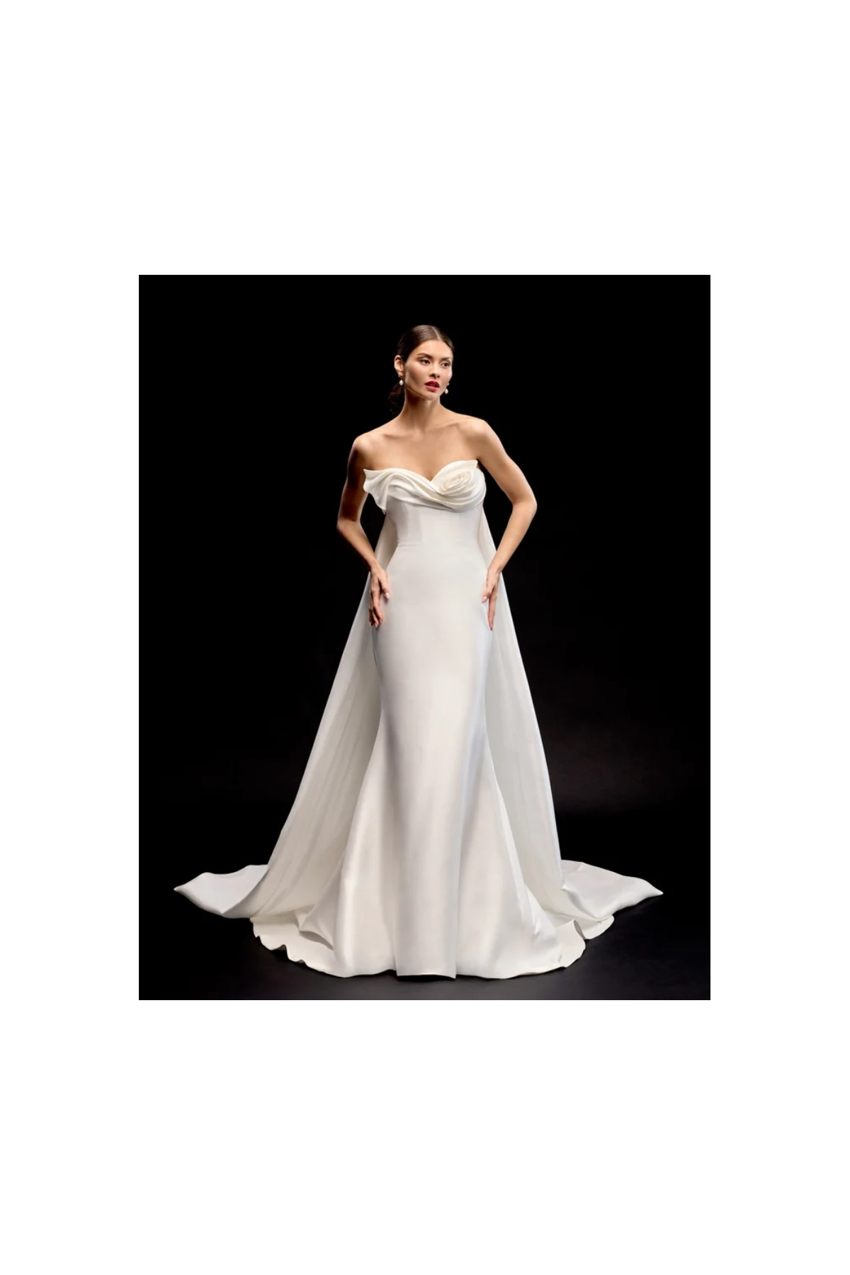 abito da sposa Kendall, avorio, a sirena, di Justin Alexander