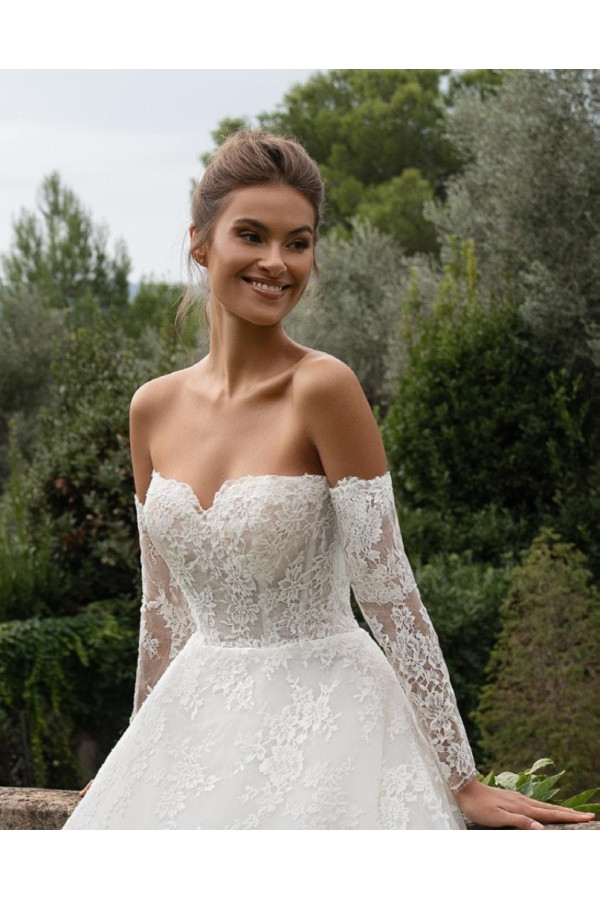 abito da sposa 26DS-02D-MK-26, avorio, pizzo, ampio, Divina Sposa