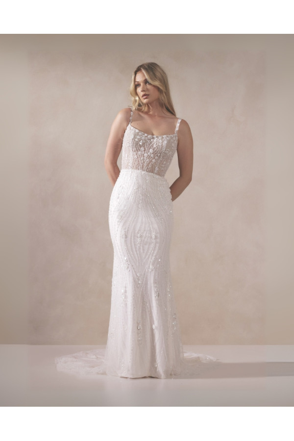 Iamuna abito da sposa avorio a sirena di pizzo Alberto Palatchi