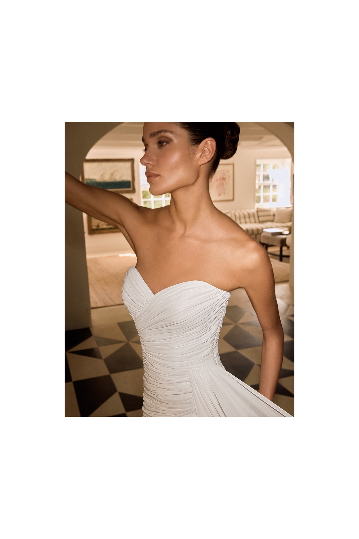 abito da sposa avorio in chiffon e perle ariadna alberto palatchi