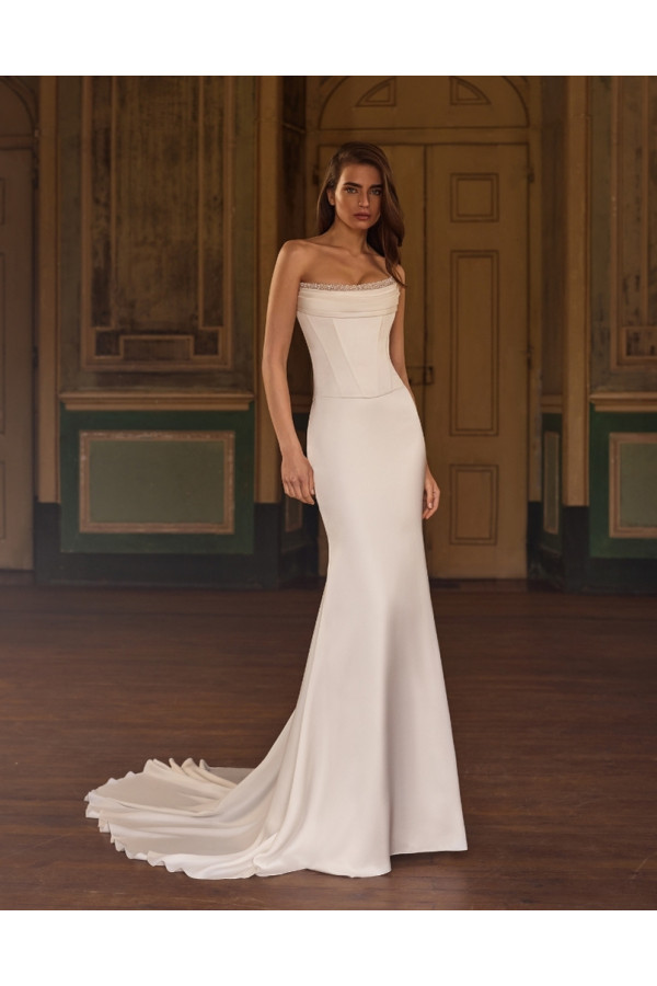 Abito da sposa Zoe, off white, a sirena, in crep, di Alberto Palatachi