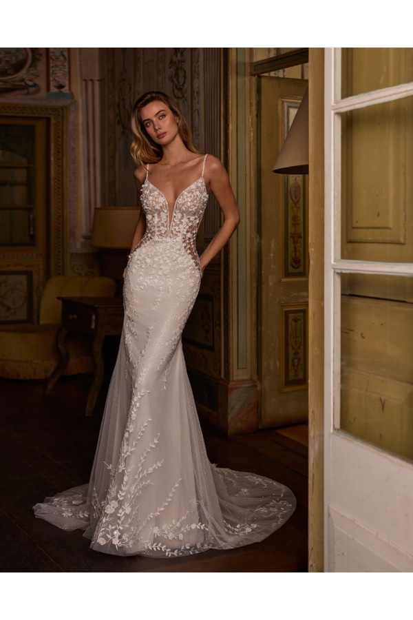 Abito da sposa Paulina, off white, sirena, pizzo di Alberto Palatachi