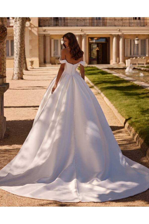 Agave, abito da sposa avorio in mikado di seta ampio, alberto palatchi