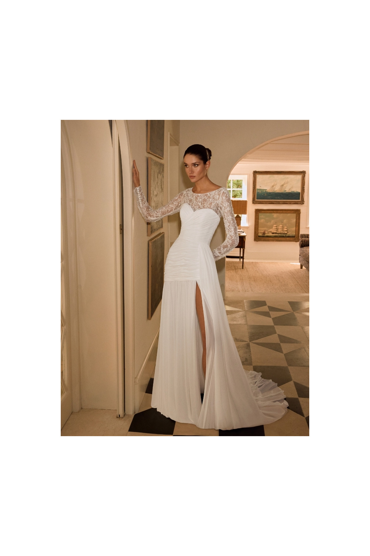 Abito da sposa Zheng, avorio, mikado, sirena di Alberto Palatachi