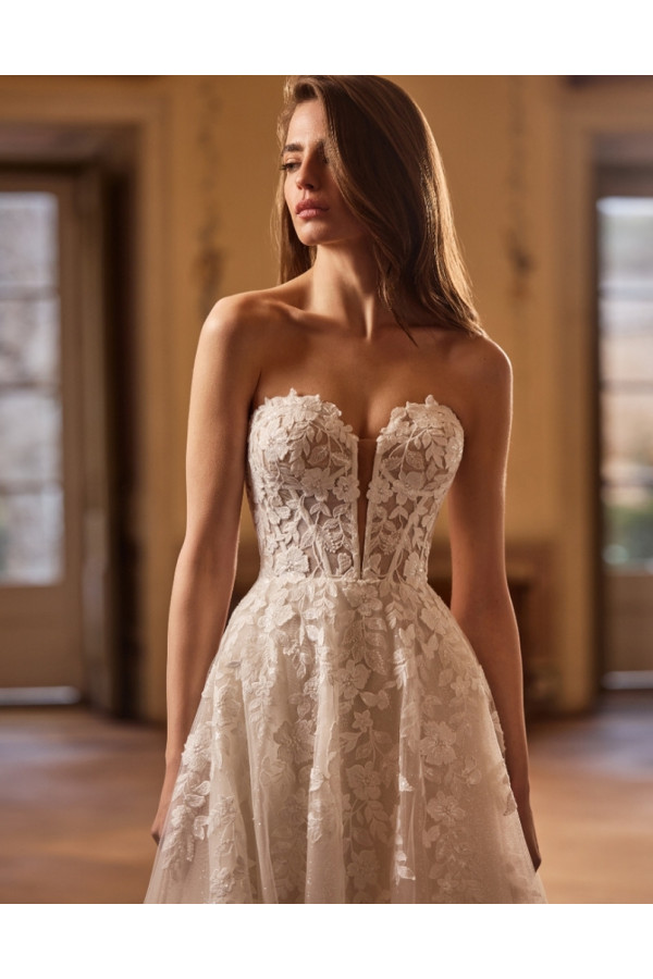 Jerry abito da sposa ampio avorio in pizzo di alberto palatchi