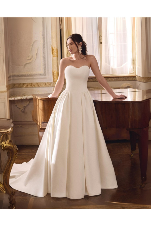 London abito da sposa mpio di  milkado di Justin Alexander