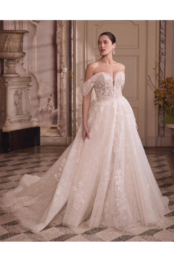 Leilani abito da sposa avorio ampio in pizzo di Justin Alexander
