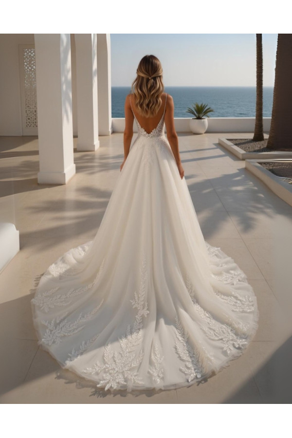 L'abito da sposa Michaela, bianco, crep a sirena di Alberto Palatachi