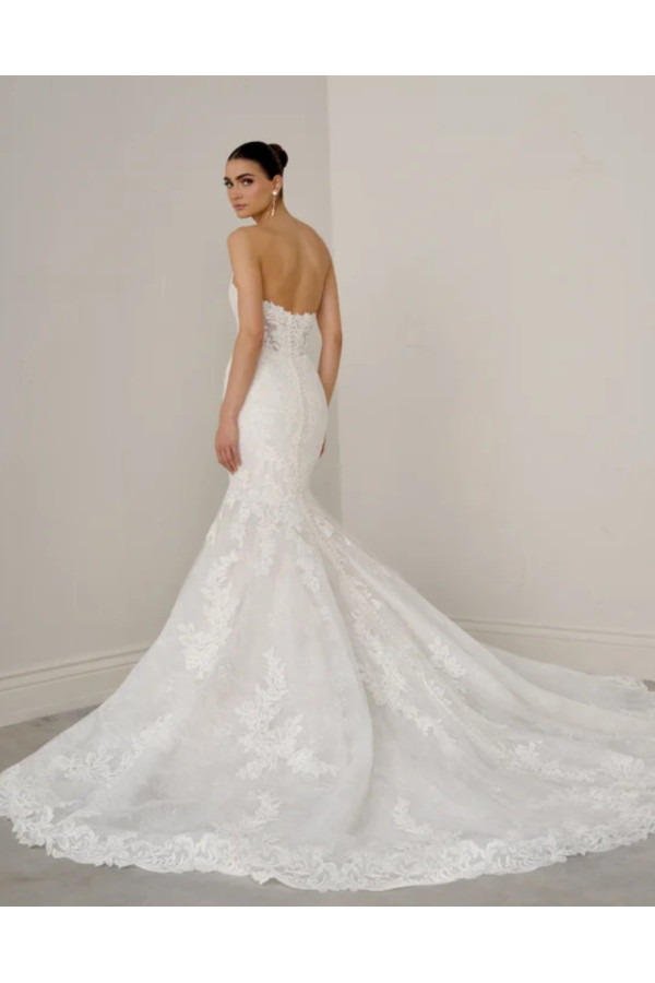 Abito da sposa Aureline a sirena di pizzo di justin Alexander