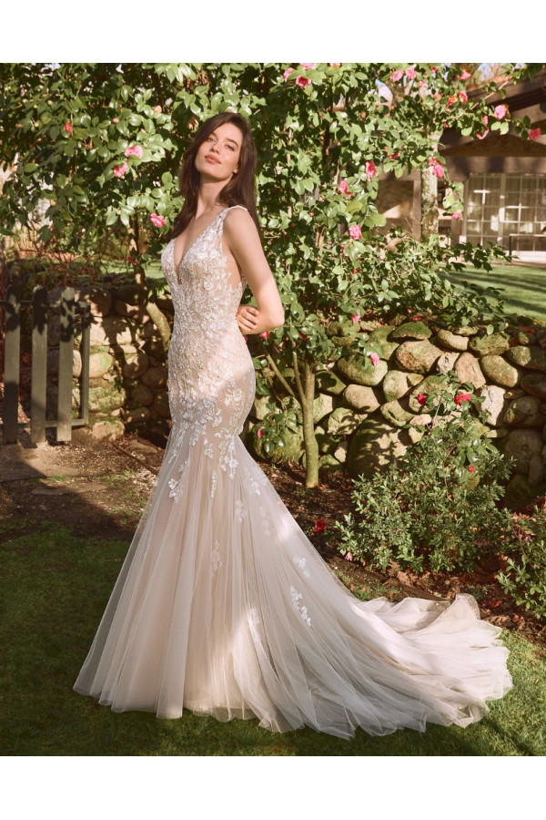 Abito da sposa Zainab, avorio, tulle, a sirena, Alberto Palatachi 2025