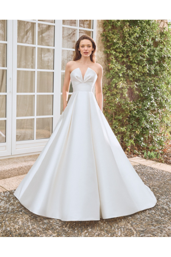 Abito da sposa Leslie, avorio, ampio, mikado, Alberto Palatachi