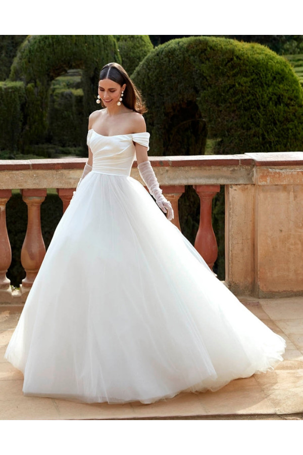 Abito da sposa Livia, bianco, tulle, ampio, Fara Sposa