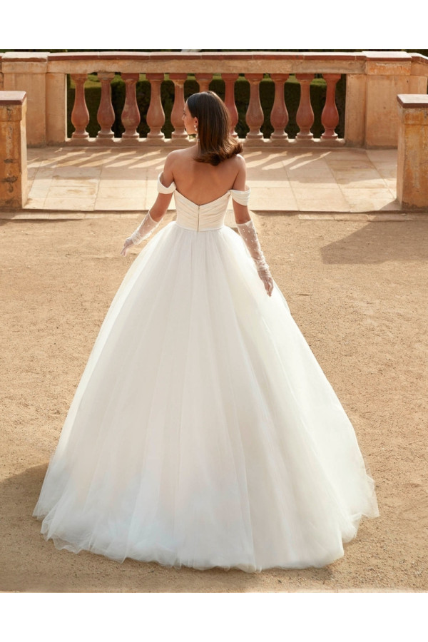 Abito da sposa Livia, bianco, tulle, ampio, Fara Sposa