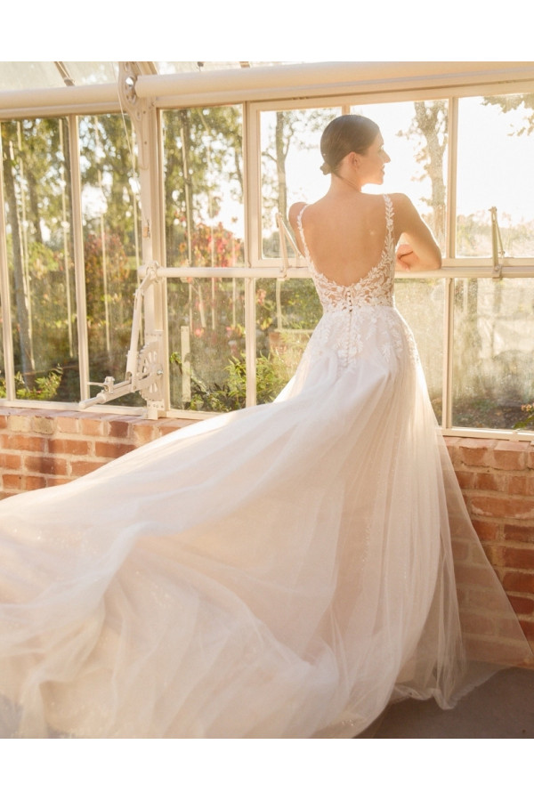 Abito da sposa Sarina, bianco, tulle, svasato, Alberto Palatachi 2025