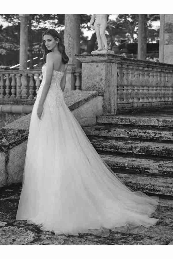 MARCHESA