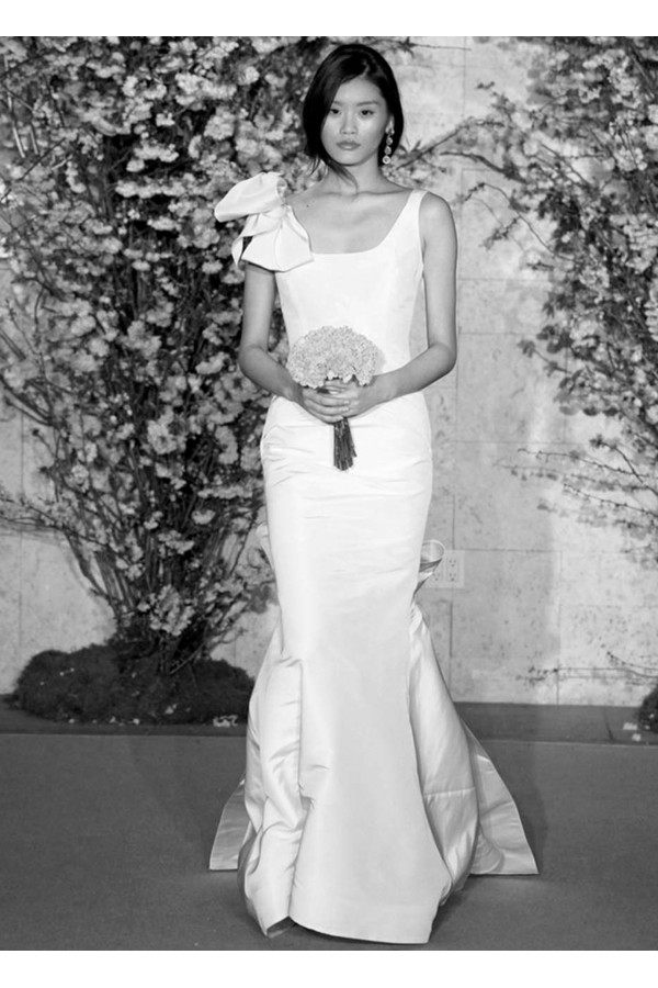 OSCAR DE LA RENTA